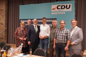 Mohrmann und Hegewald sprechen in Altenoythe über Landwirtschaft und Jagd